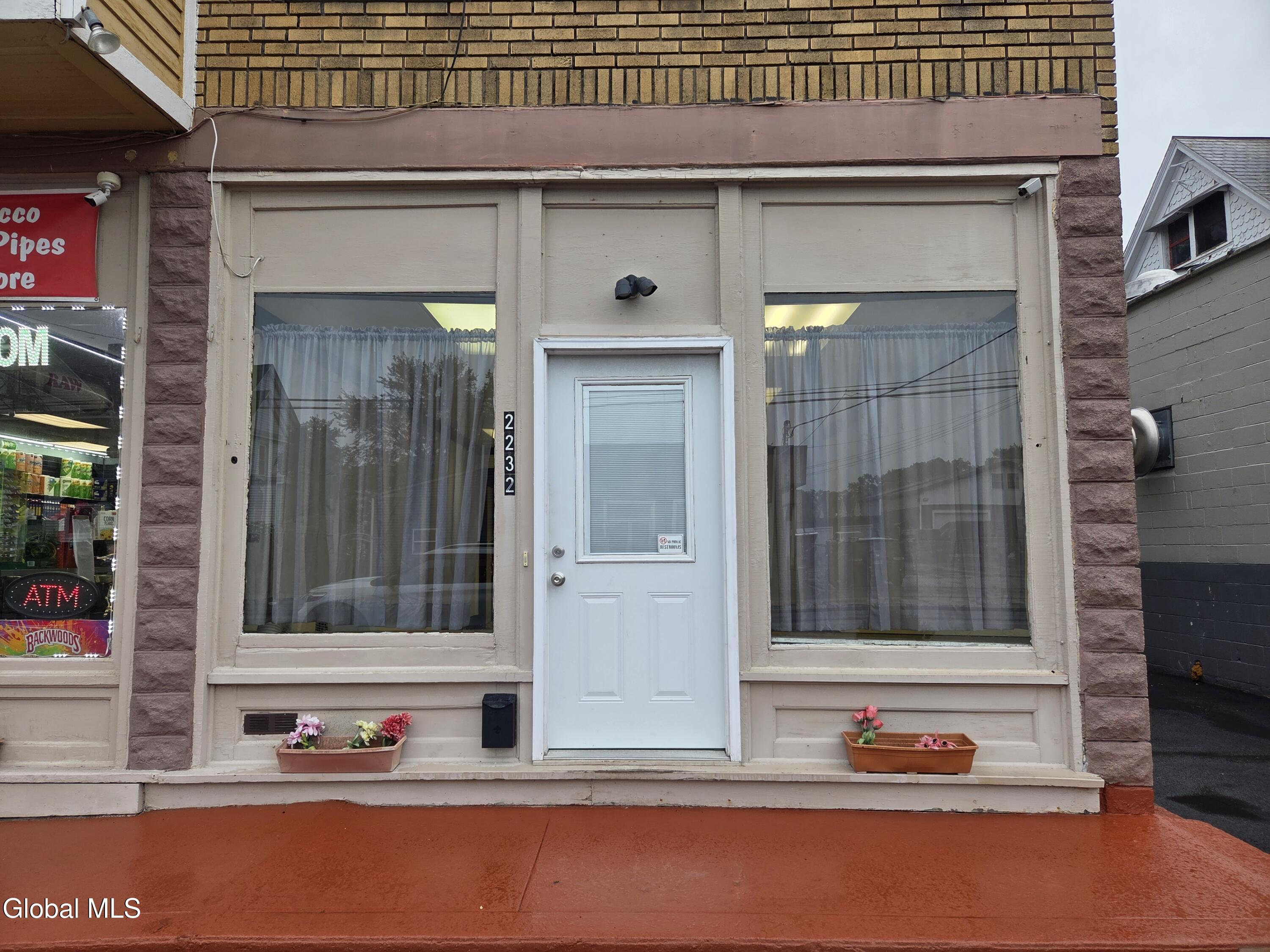 2232 Broadway Schenectady NY 12306