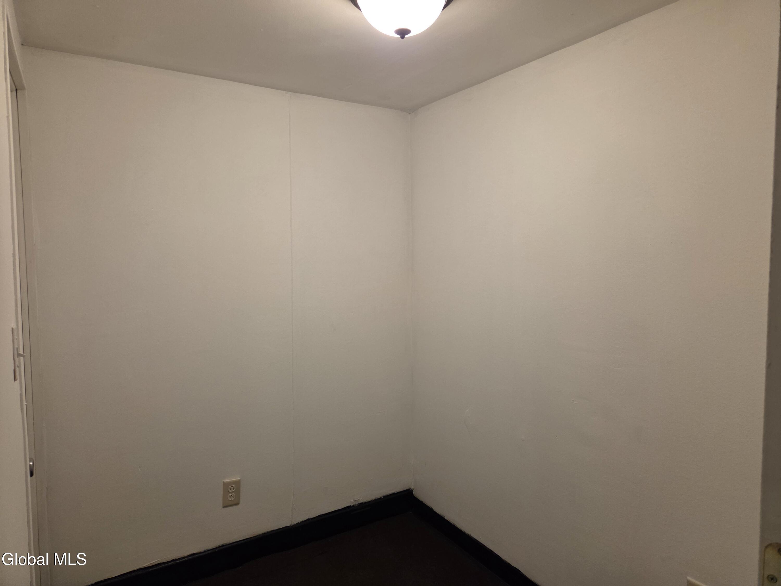 2232 Broadway Schenectady NY 12306