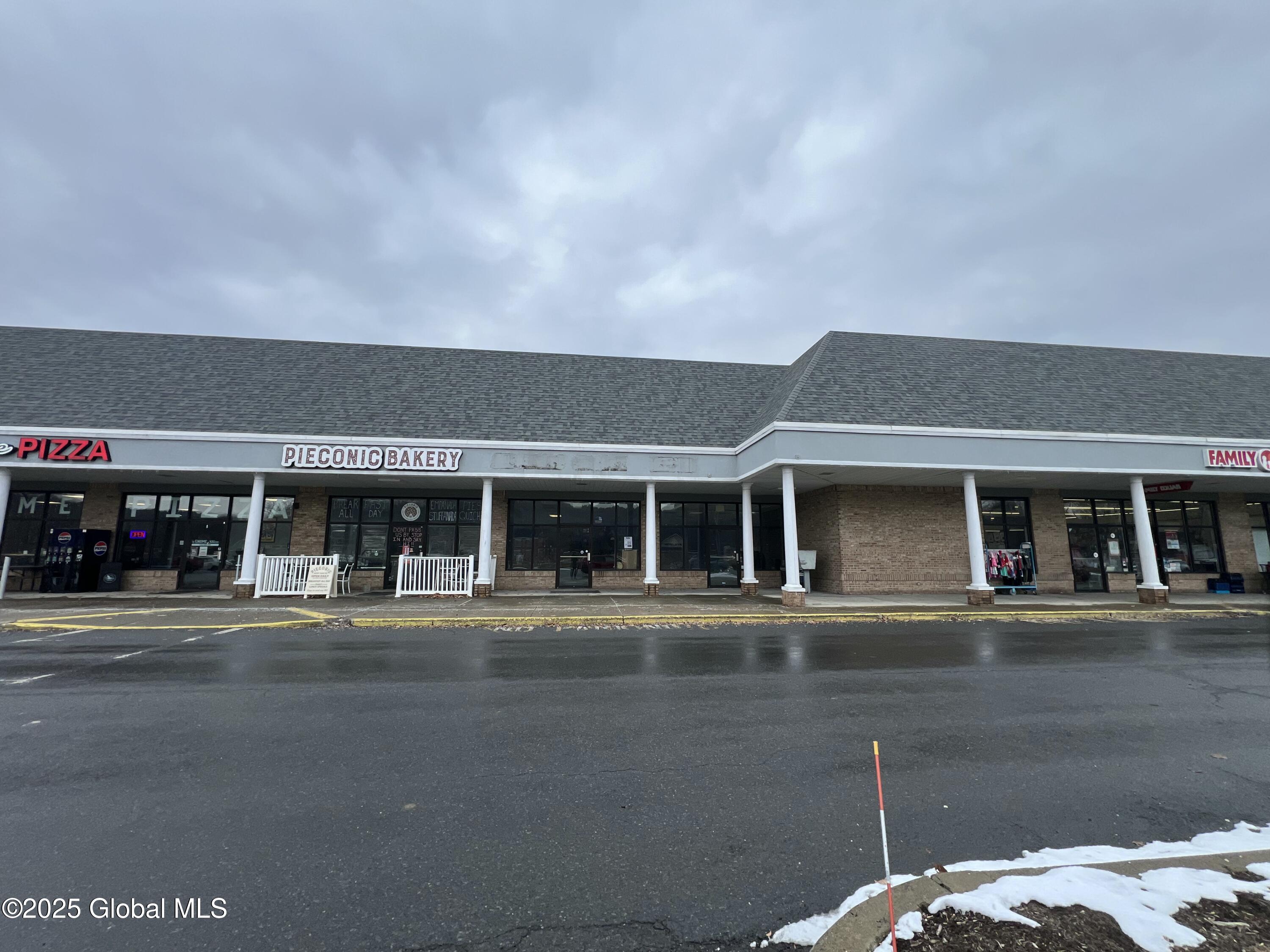 15 Dardess Drive Chatham NY 12037