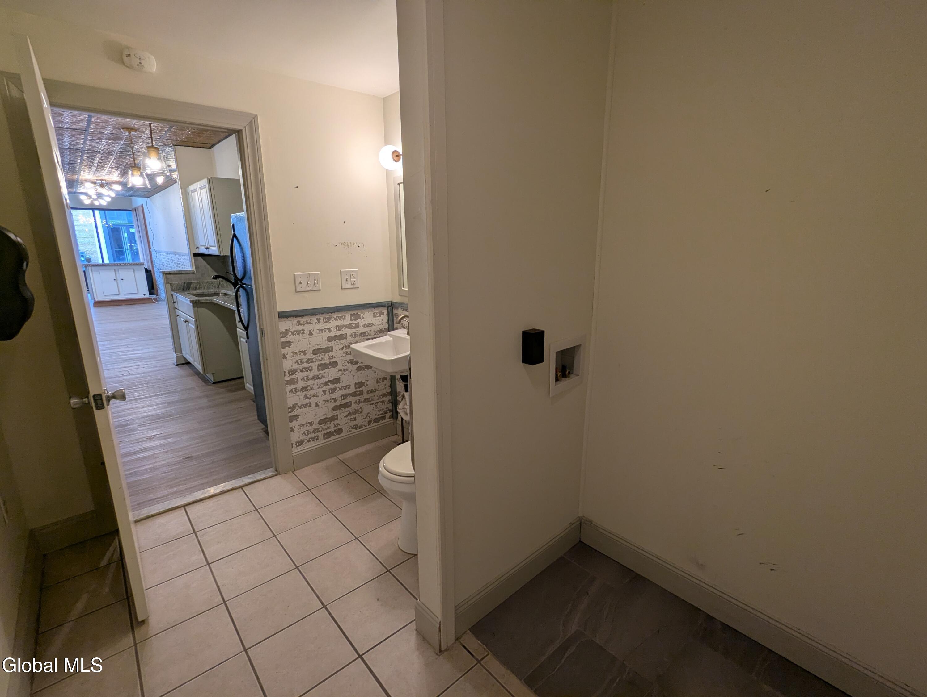 140 Clinton Street Schenectady NY 12305