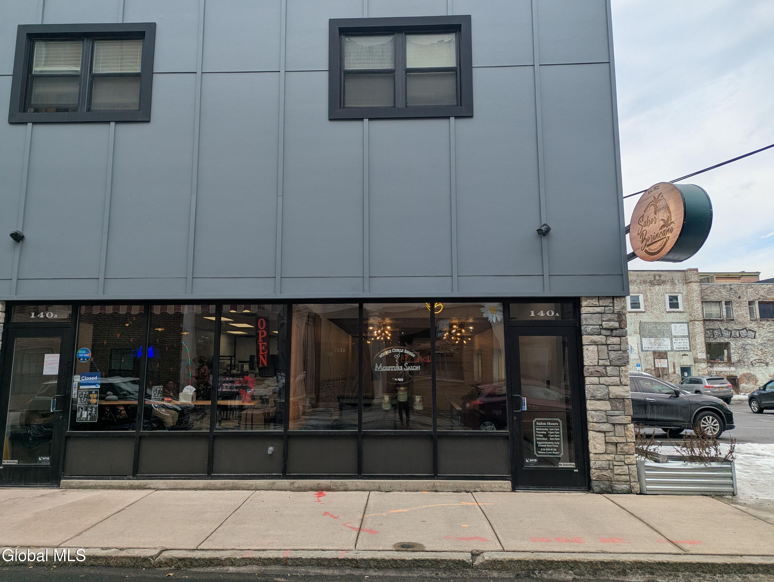 140 Clinton Street Schenectady NY 12305