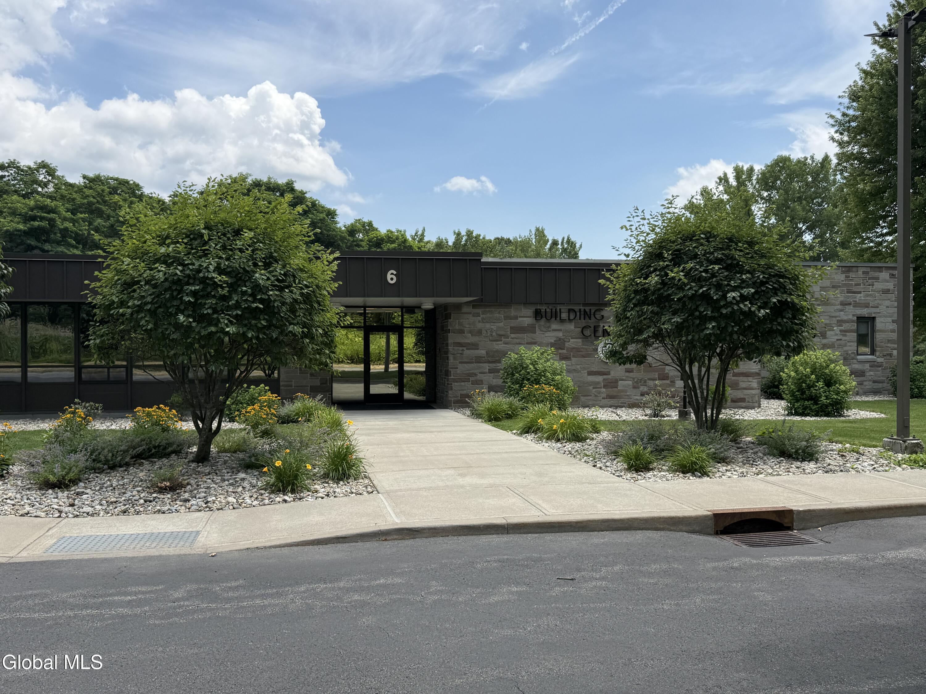 6 Airline Drive Albany NY 12205