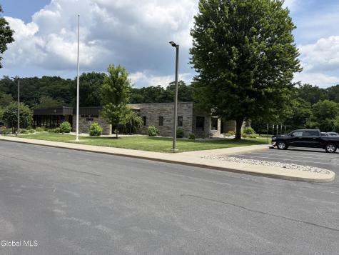 6 Airline Drive Albany NY 12205