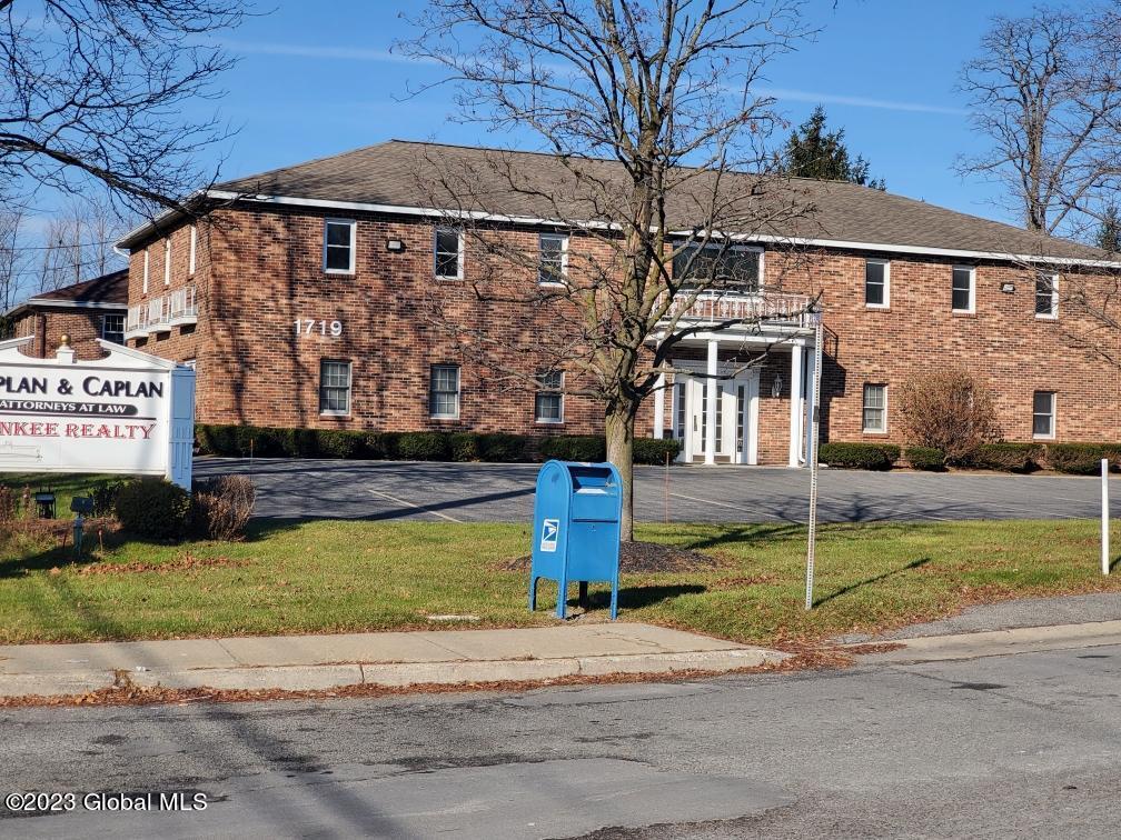 1719 Central Avenue Colonie NY 12205