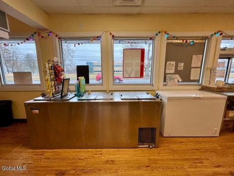 180 Sacandaga Road Glenville NY 12302