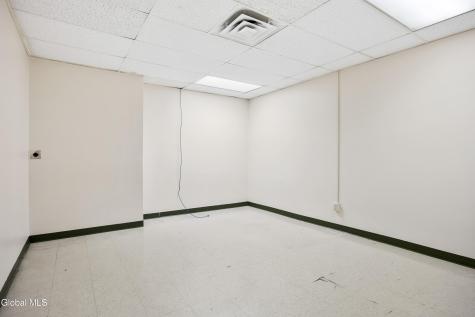 32 N Russell Road Albany NY 12205