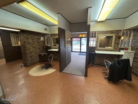 640 5th Avenue Troy NY 12182