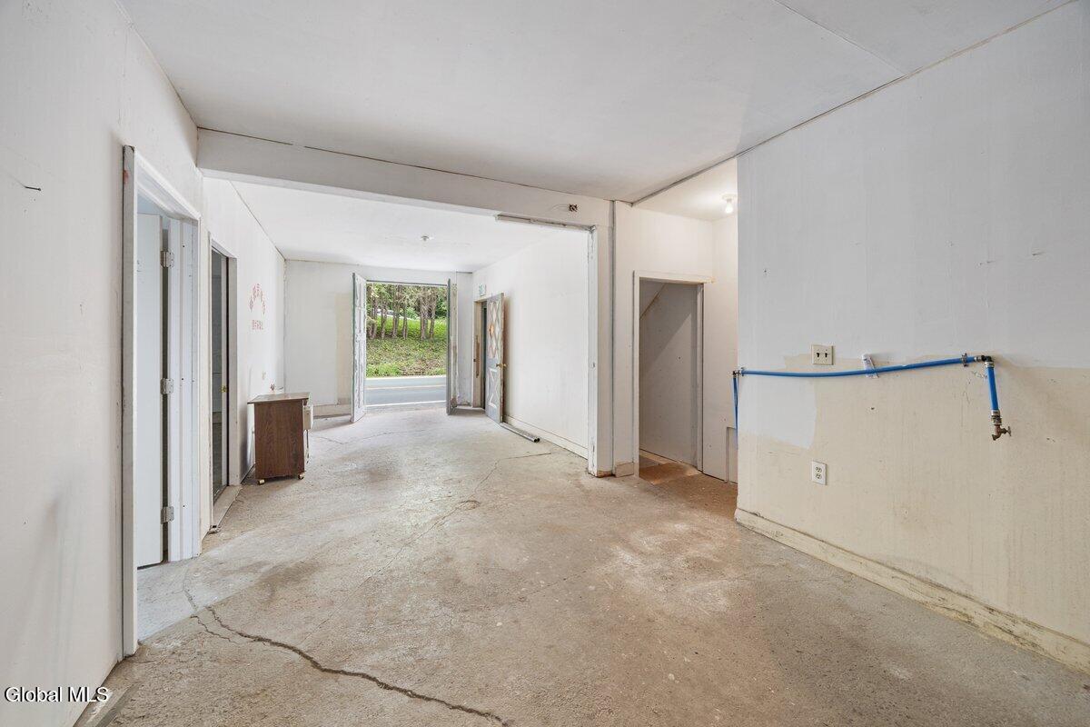281 Chapman Drive Amsterdam NY 12010