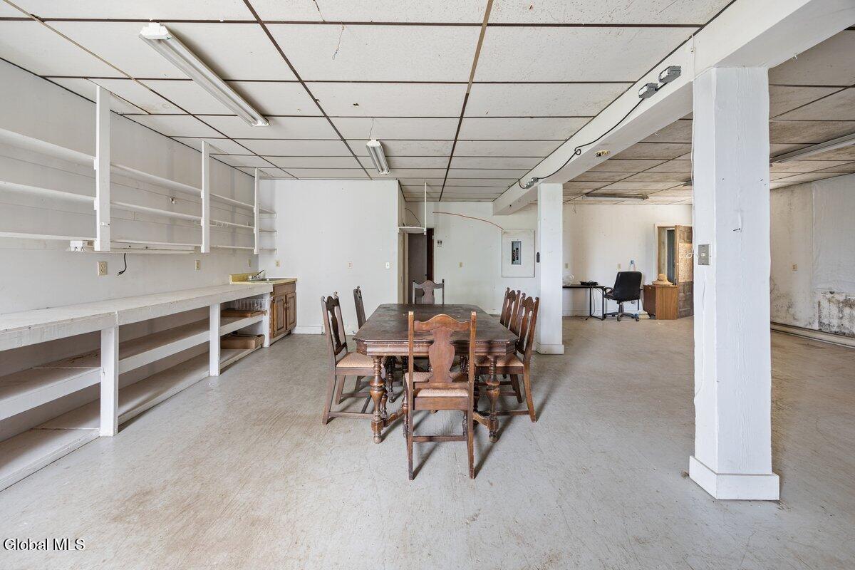 281 Chapman Drive Amsterdam NY 12010