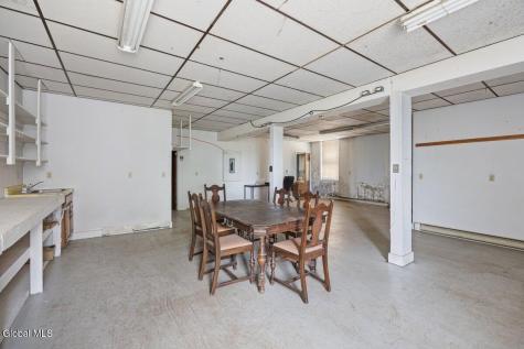 281 Chapman Drive Amsterdam NY 12010