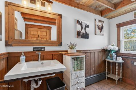 2478 Ny-145 East Durham NY 12423