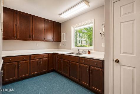 8 Medical Arts Lane Saratoga Springs NY 12866