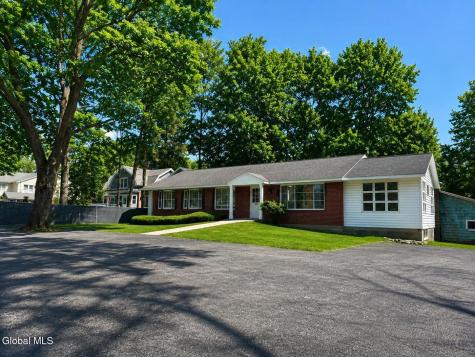 8 Medical Arts Lane Saratoga Springs NY 12866