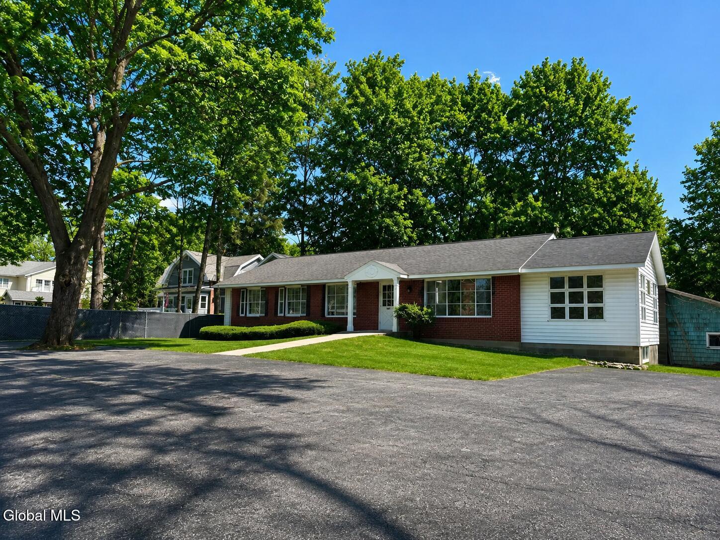 8 Medical Arts Lane Saratoga Springs NY 12866