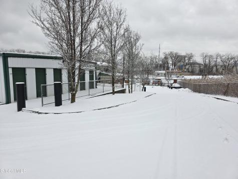 11 River Road Glenmont NY 12077