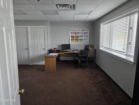 11 River Road Glenmont NY 12077