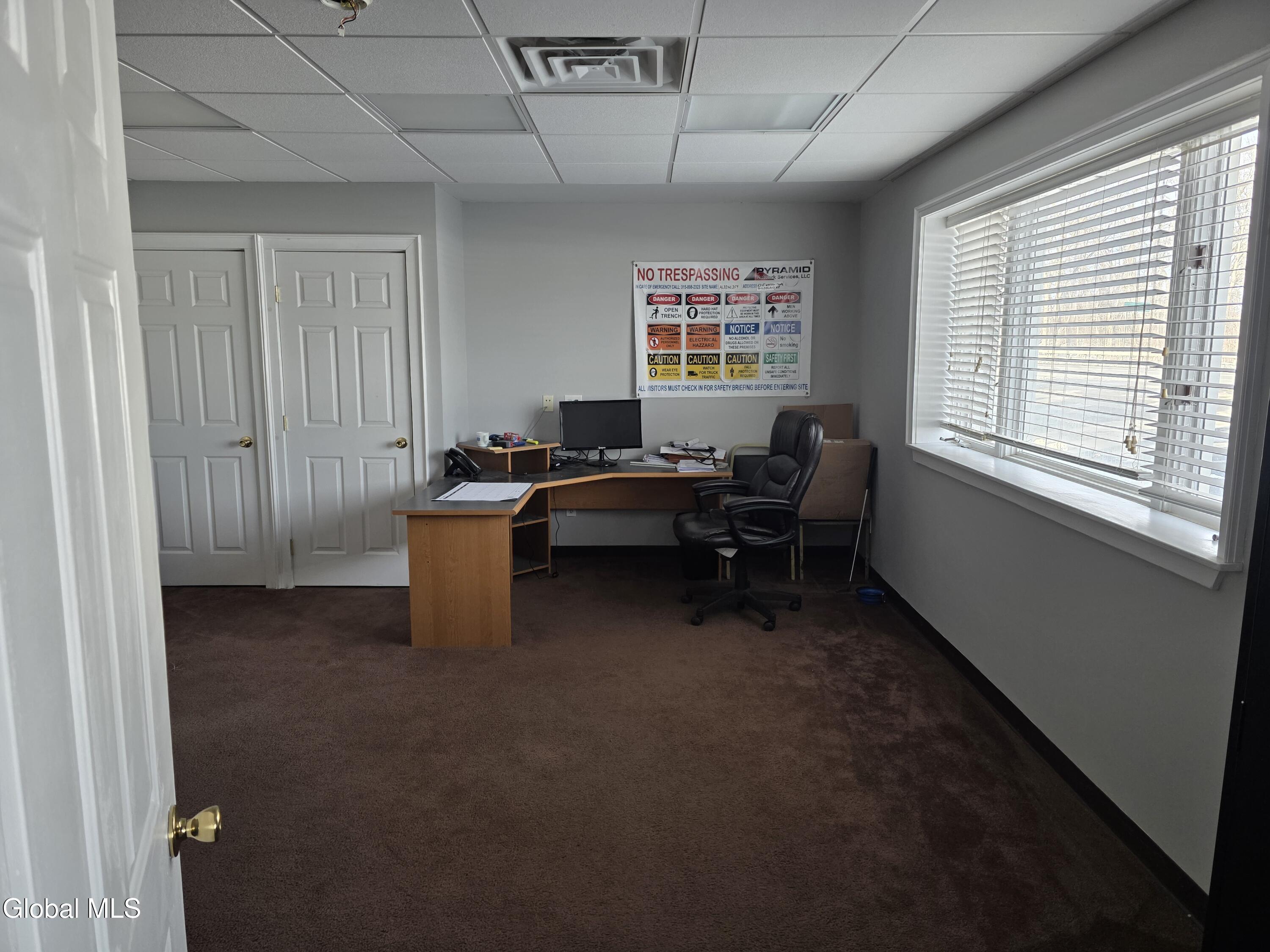 11 River Road Glenmont NY 12077