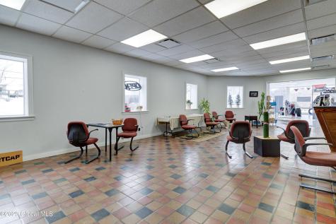 511 N Perry Street Johnstown NY 12095