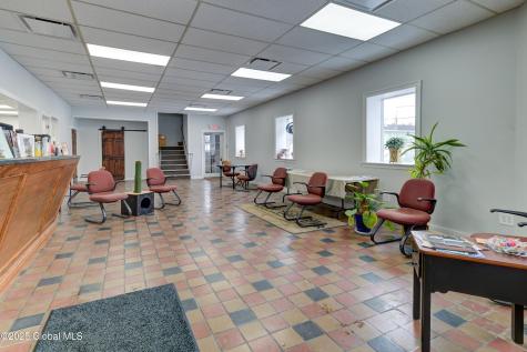 511 N Perry Street Johnstown NY 12095
