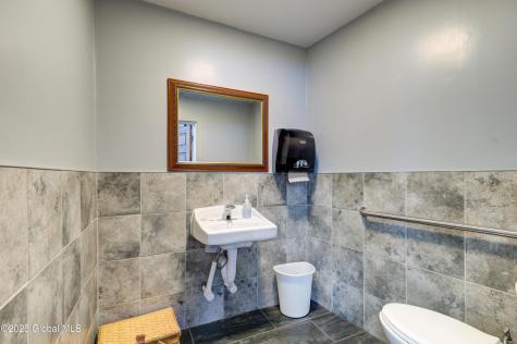 511 N Perry Street Johnstown NY 12095