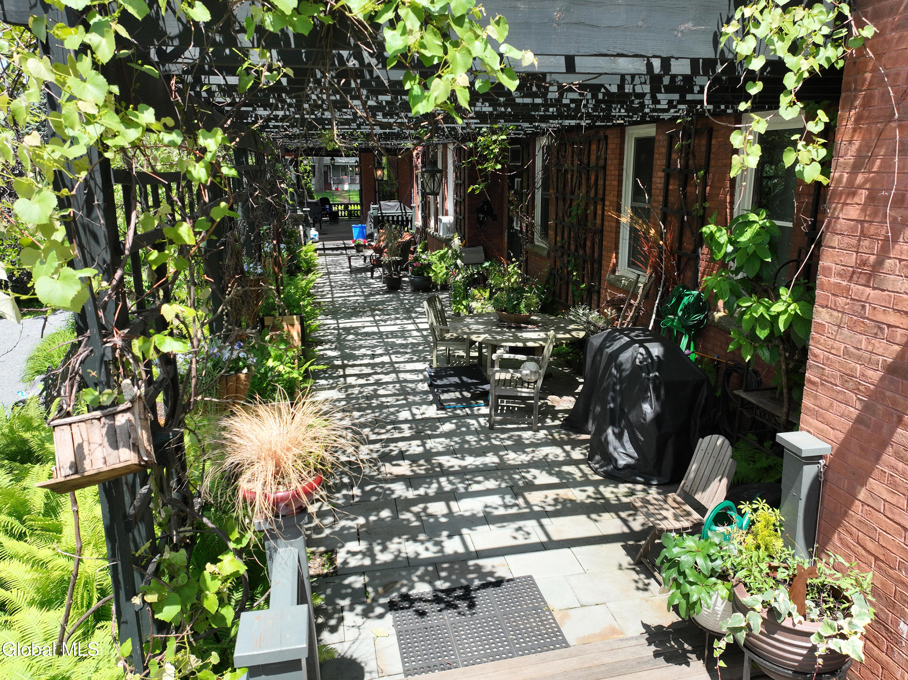 72 Union Avenue Saratoga Springs NY 12866