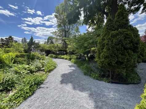 72 Union Avenue Saratoga Springs NY 12866