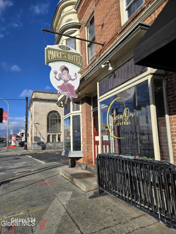 337 Central Avenue Albany NY 12206