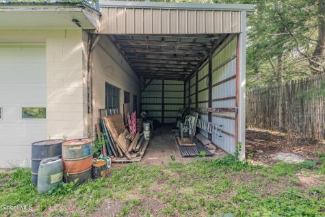 L11 New York 30a Streeter Road Fonda NY 12068
