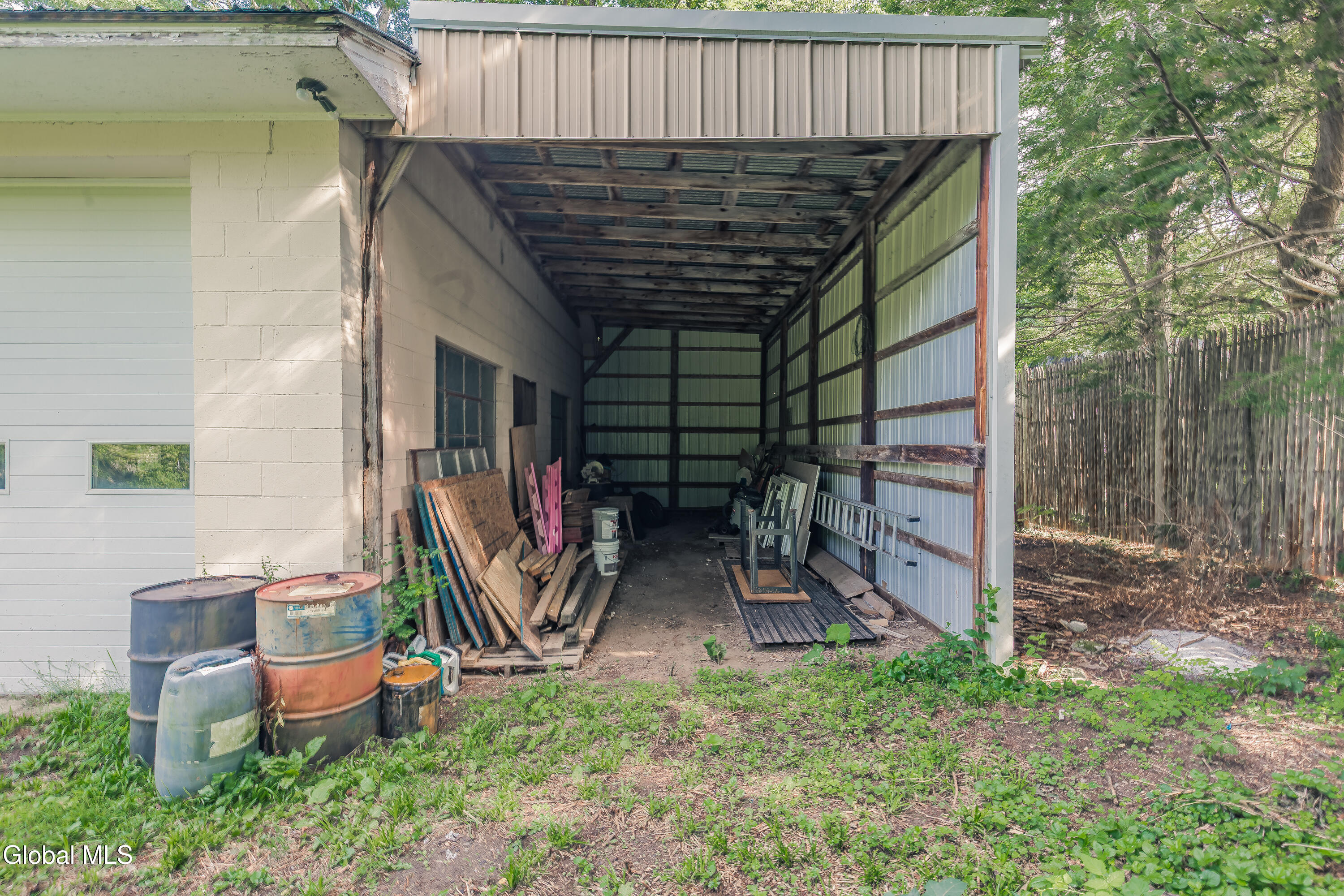 L11 New York 30a Streeter Road Fonda NY 12068
