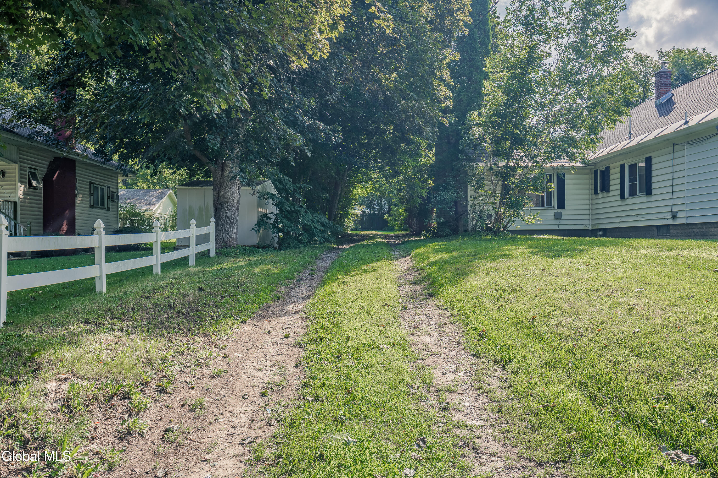 L11 New York 30a Streeter Road Fonda NY 12068
