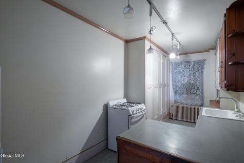 184 Central Avenue Albany NY 12206