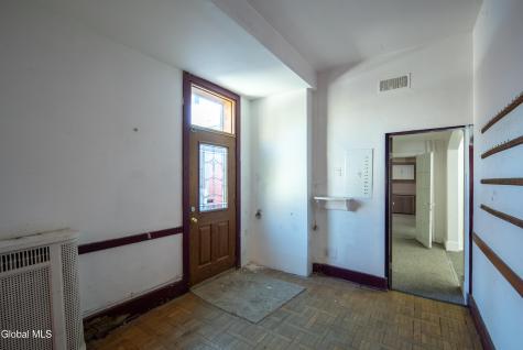 184 Central Avenue Albany NY 12206