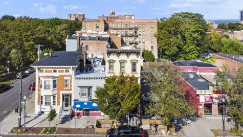 465 Madison Avenue Albany NY 12210