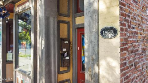 465 Madison Avenue Albany NY 12210