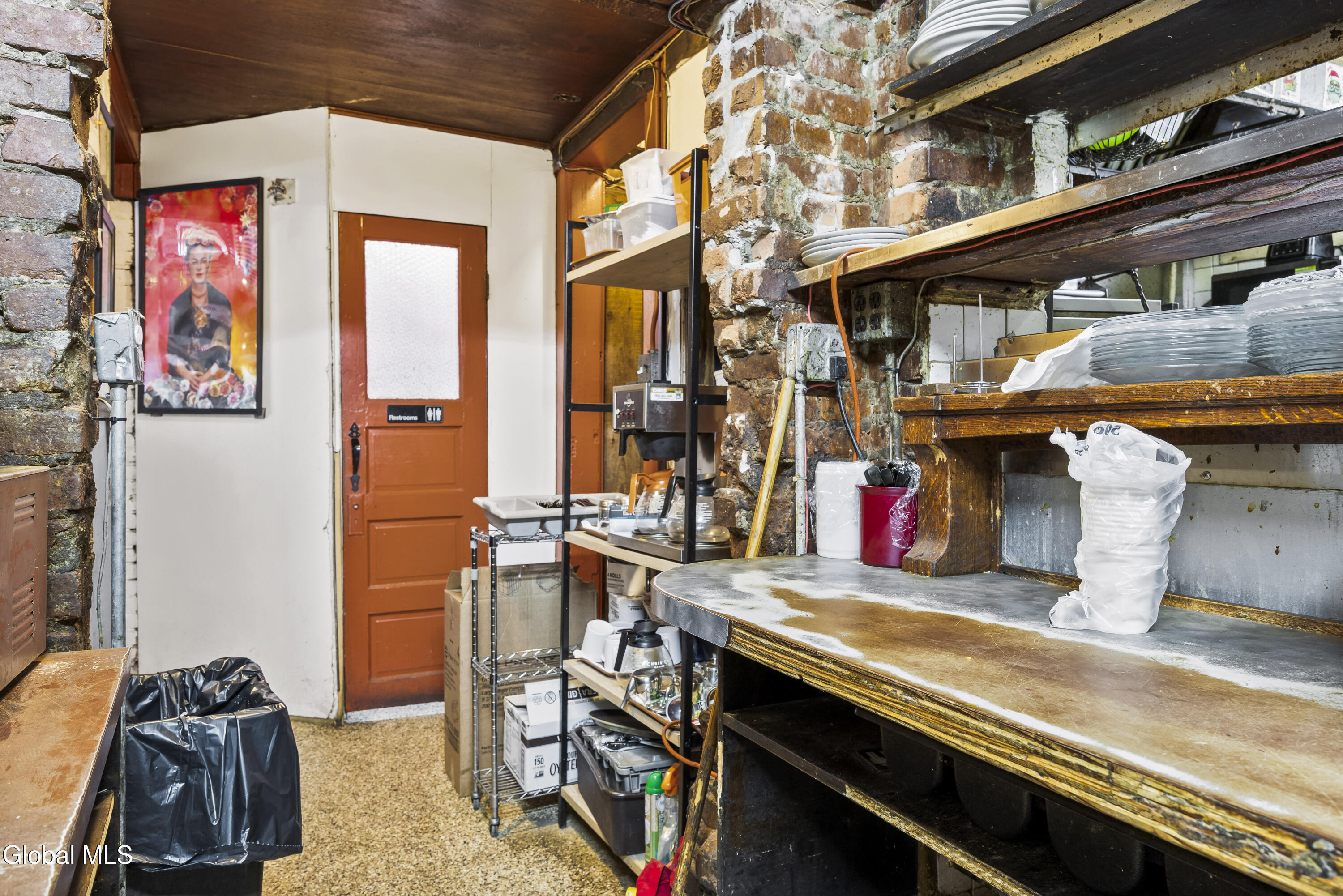 465 Madison Avenue Albany NY 12210