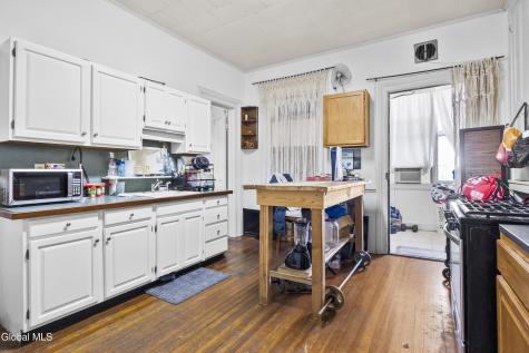 465 Madison Avenue Albany NY 12210