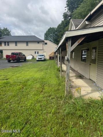2443-2447 New York 67 Road Johnsonville NY 12094