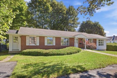 8 Medical Arts Lane Saratoga Springs NY 12866