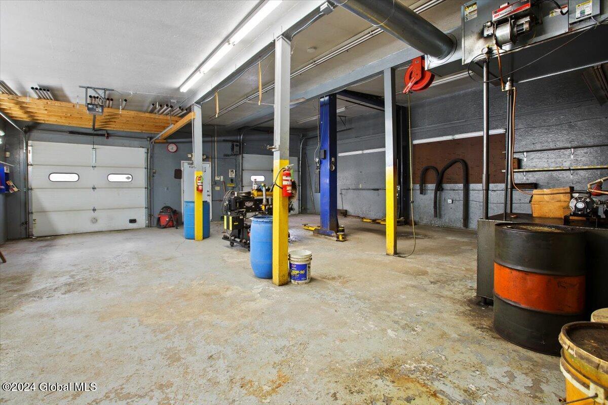 4718 Ny-67 Hoosick Falls NY 12090