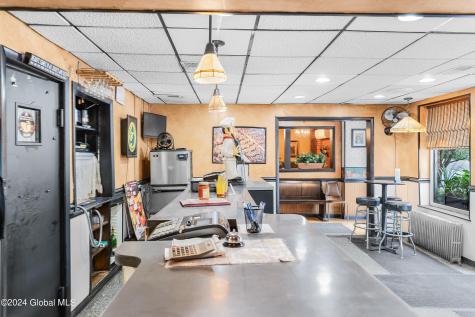 853 4th Avenue Troy NY 12182