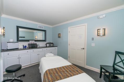 3303 Route 9 Saratoga Springs NY 12866