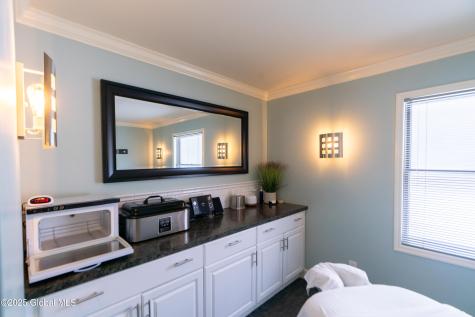 3303 Route 9 Saratoga Springs NY 12866