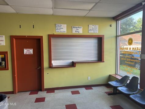 654 2nd Avenue Troy NY 12182