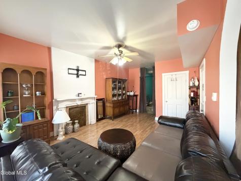 418 Madison Avenue Albany NY 12210