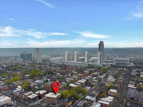 418 Madison Avenue Albany NY 12210