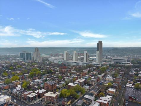 418 Madison Avenue Albany NY 12210