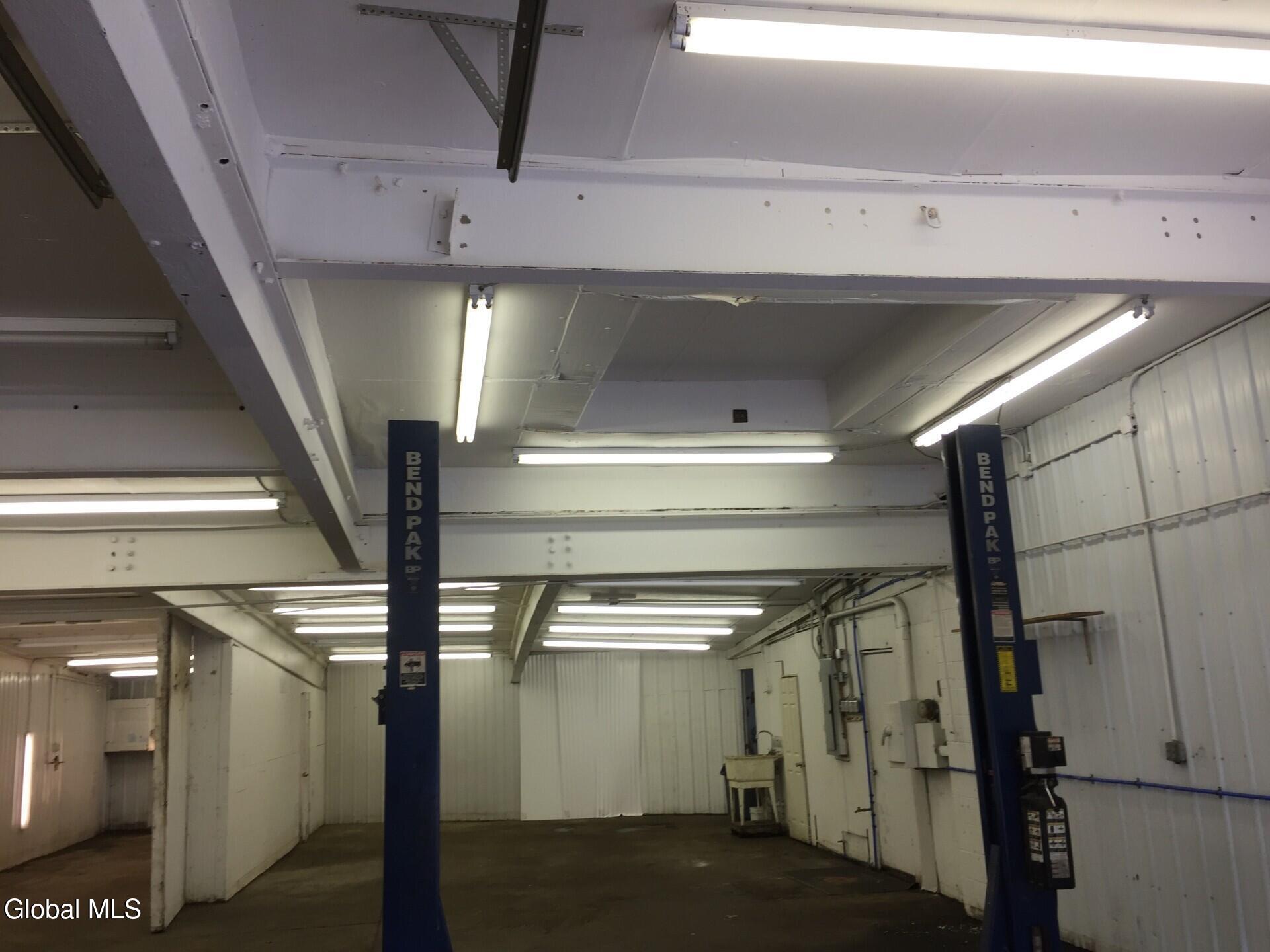 814 Broadway Schenectady NY 12305