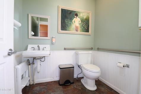 2732 Guilderland Avenue Schenectady NY 12306