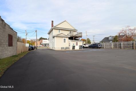 2732 Guilderland Avenue Schenectady NY 12306
