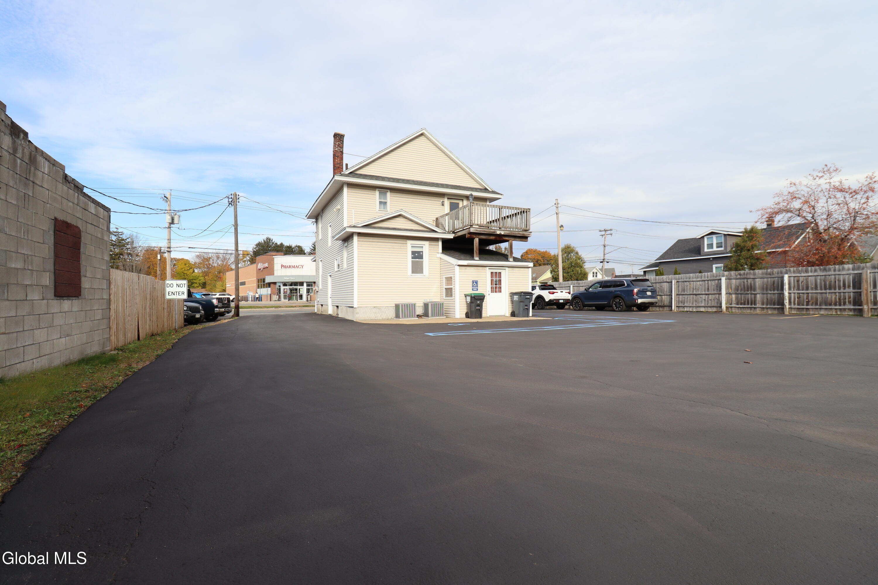 2732 Guilderland Avenue Schenectady NY 12306